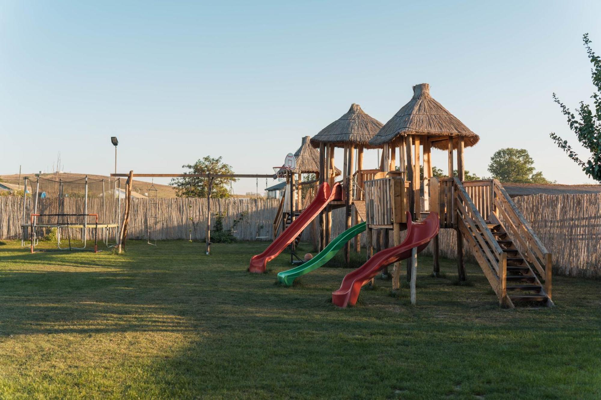 5 Chirpici - Small Traditional Resort Муругіль Екстер'єр фото
